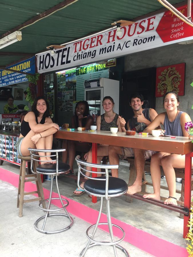 Tiger House Hostel (Adults Only) Chiang Mai Zewnętrze zdjęcie