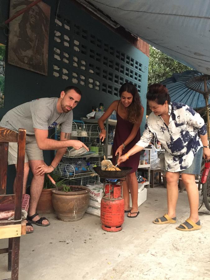 Tiger House Hostel (Adults Only) Chiang Mai Zewnętrze zdjęcie
