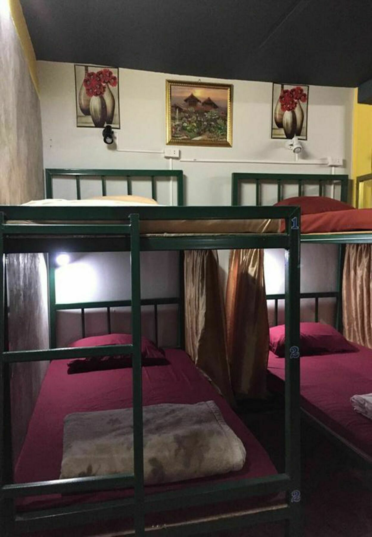 Tiger House Hostel (Adults Only) Chiang Mai Zewnętrze zdjęcie